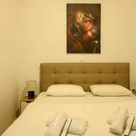 Downtown Deluxe Thessaloniki